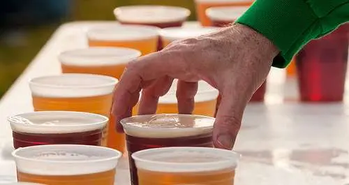 
          Beeronomics
  