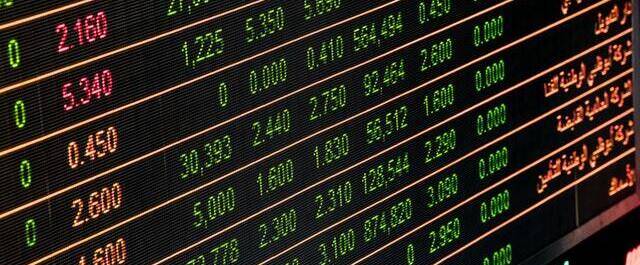 
          Top Career Paths: Financial Economics
  