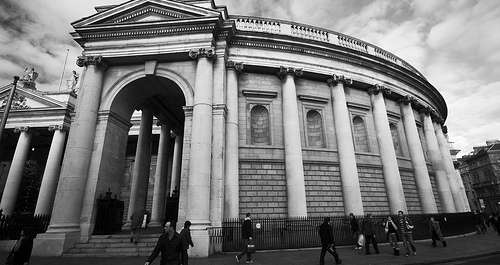 
          Summer Internships in Economics and Finance 2013
  