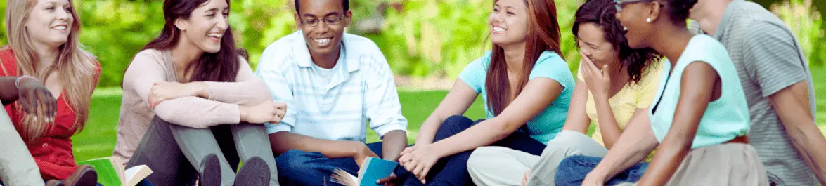 
          Top Summer Schools in Economics 2025
  